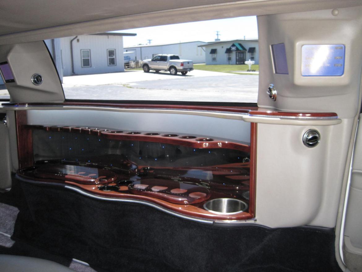 Limousine for Sale in Ozark, MO - Photo 27