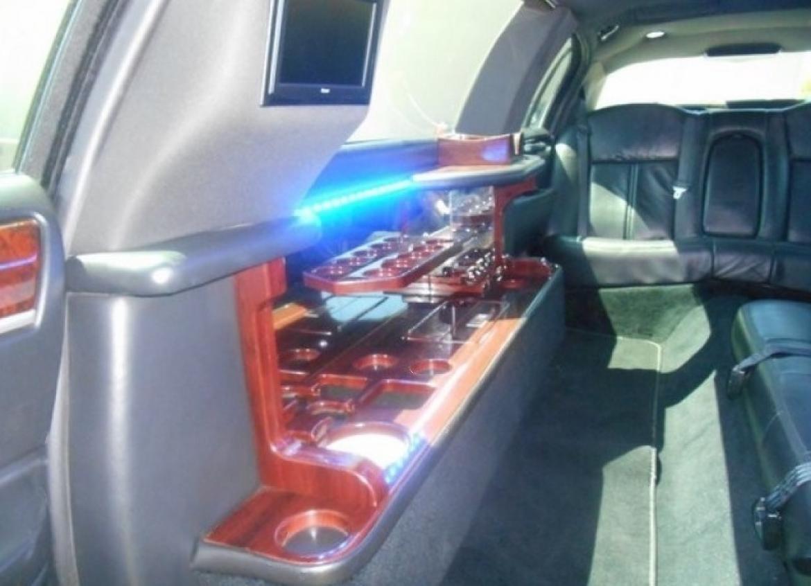 Limousine for Sale in St Petersburg, FL - Photo 6