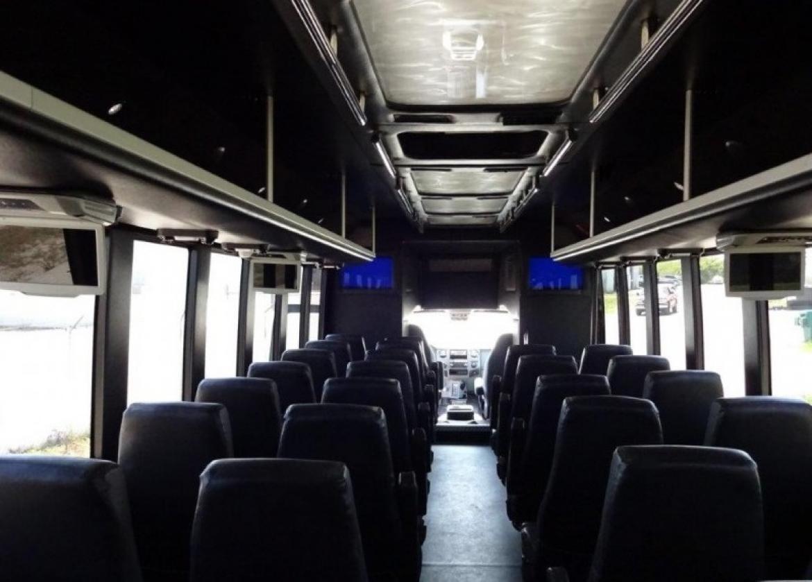 Shuttle Bus for Sale in St Petersburg, FL - Photo 6