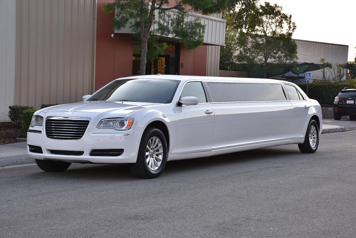 Limousine for Sale in fontana, CA - Photo 4