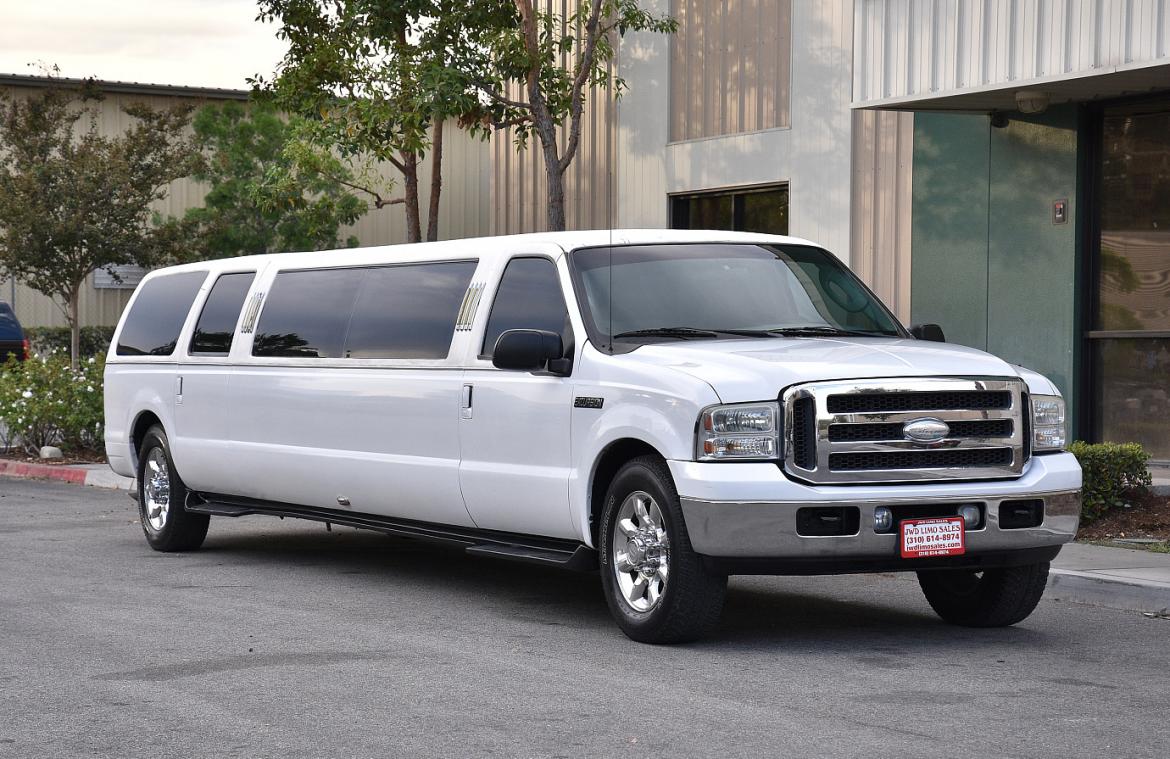 Limousine for Sale in fontana, CA - Photo 5