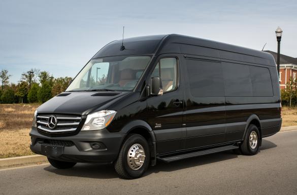 2017 Mercedes-Benz 3500 Sprinter for Sale in Jacksonville, FL - Photo 2