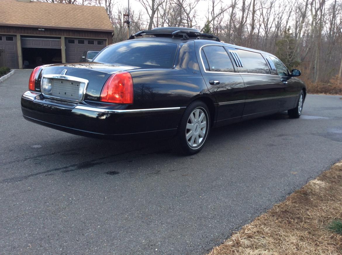 Limousine for Sale in Bordentown , NJ - Photo 5