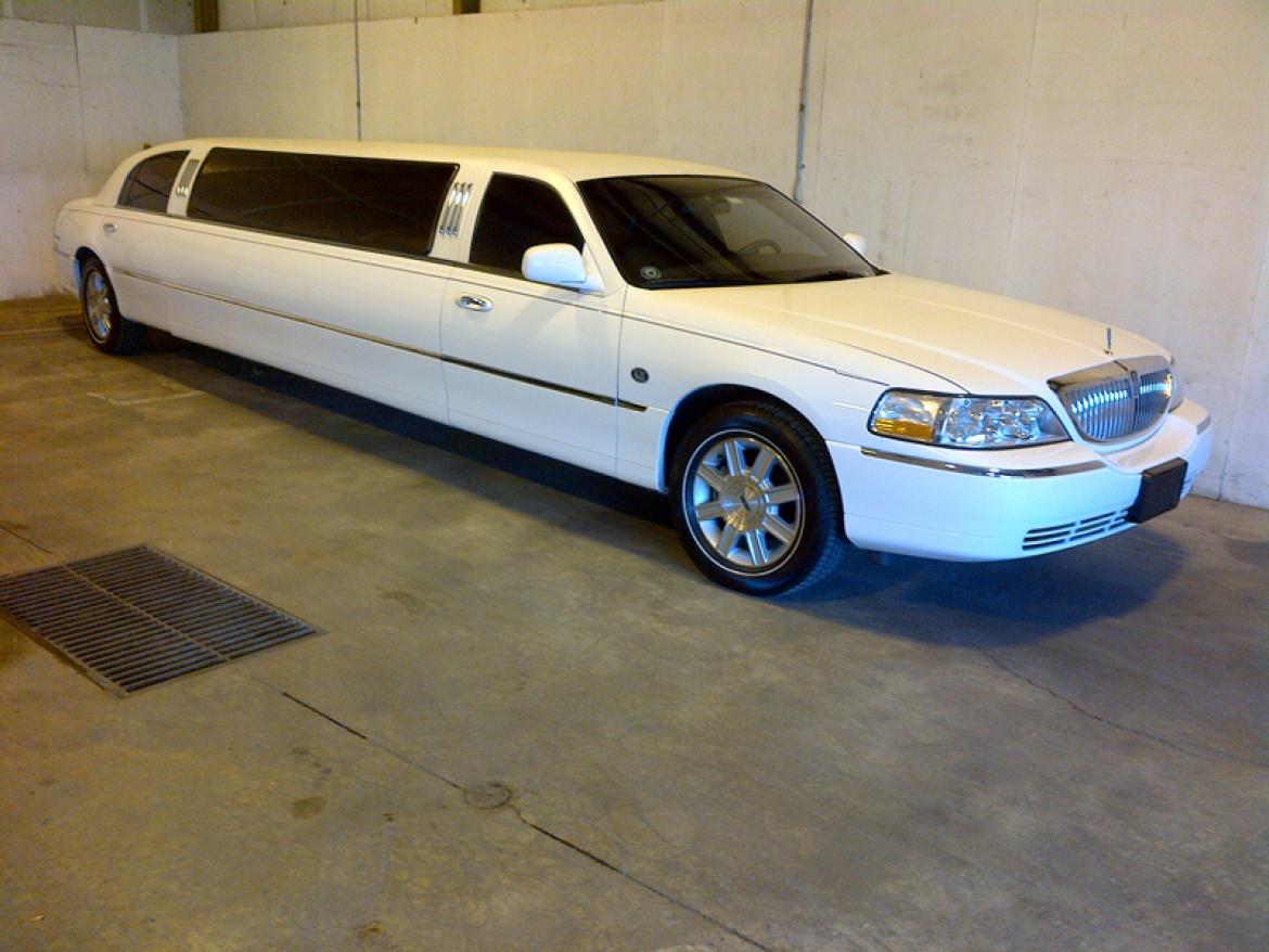 Sedan for Sale in Trenton, NJ - Main Photo