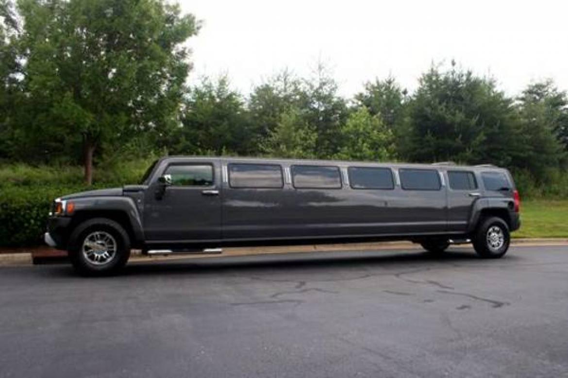 SUV Stretch for Sale in Richmond, VA - Photo 4