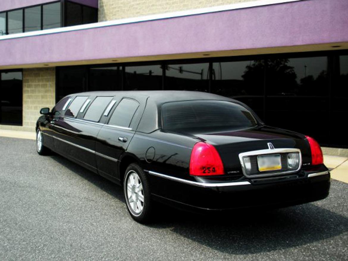 Sedan for Sale in Trenton, NJ - Photo 3