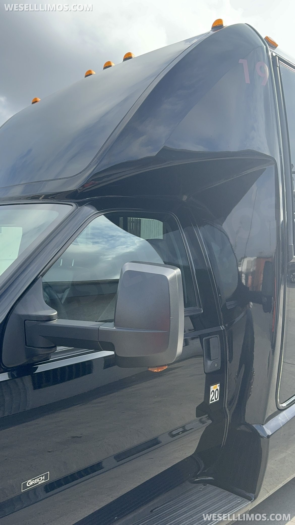 Shuttle Bus for Sale in Laguna Niguel, CA - Photo 7