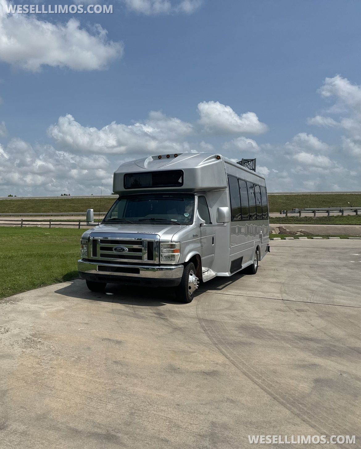 Limo Bus for Sale in houston, AL - Main Photo
