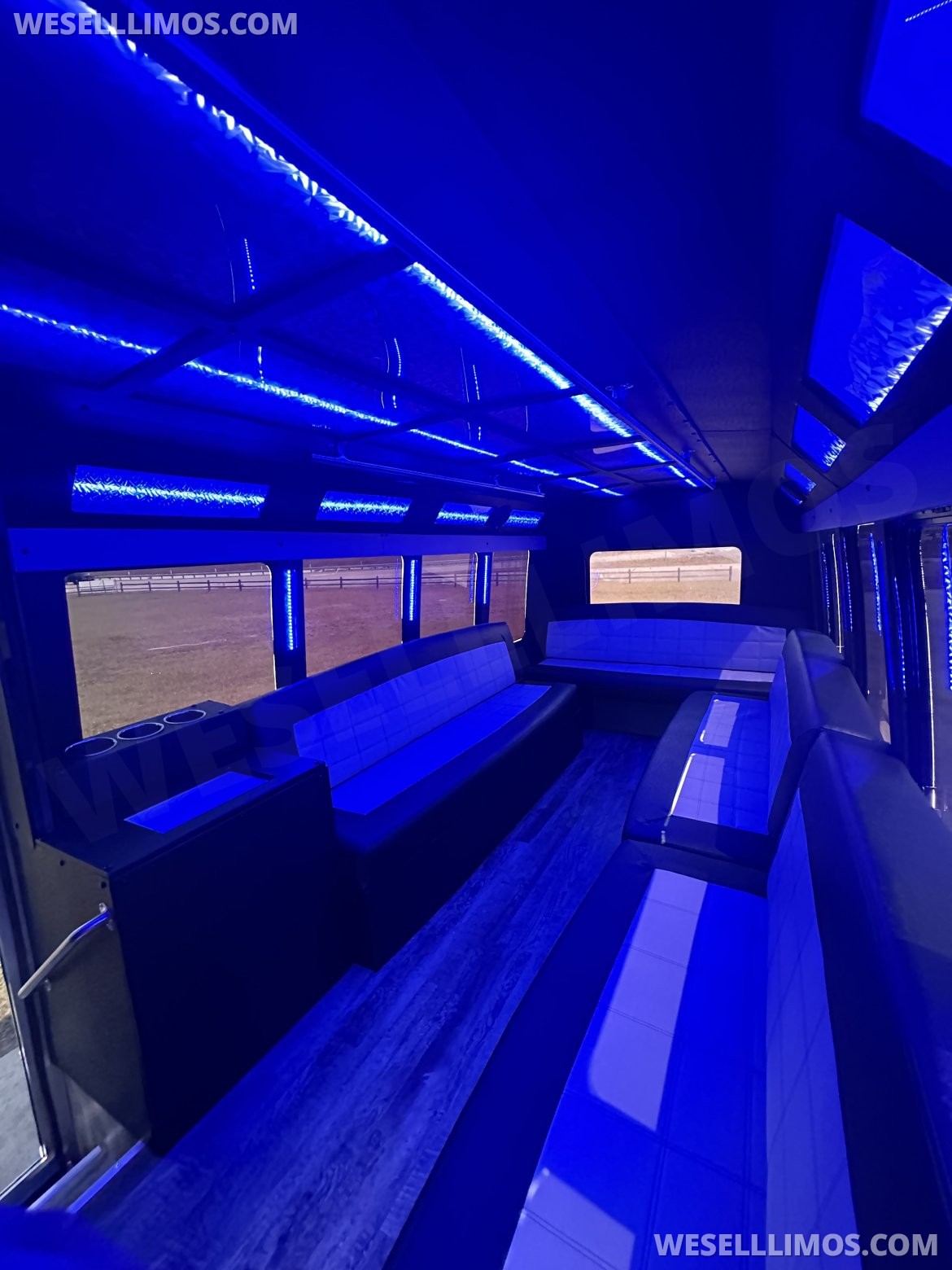 Limo Bus for Sale in houston, AL - Photo 5