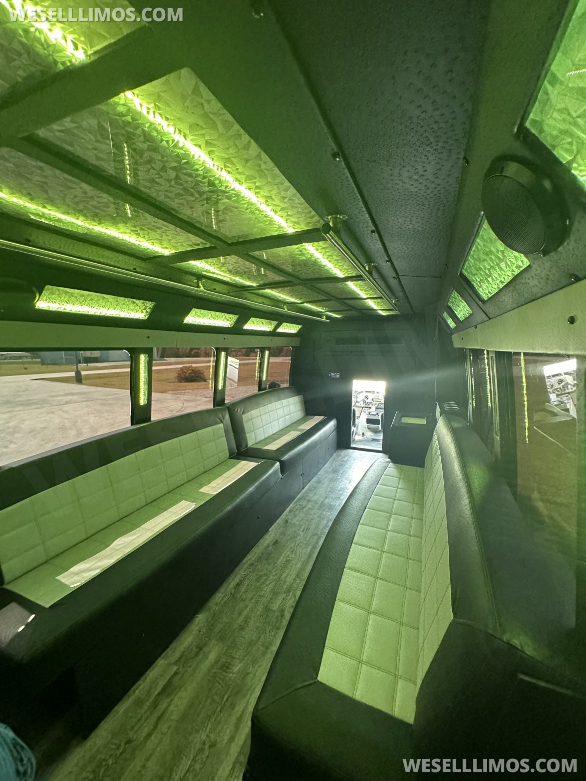 Limo Bus for Sale in houston, AL - Photo 11