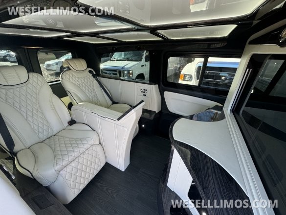 2017 Mercedes-Benz Metris CEO Sprinter for Sale in Morganville, NJ - Photo 3