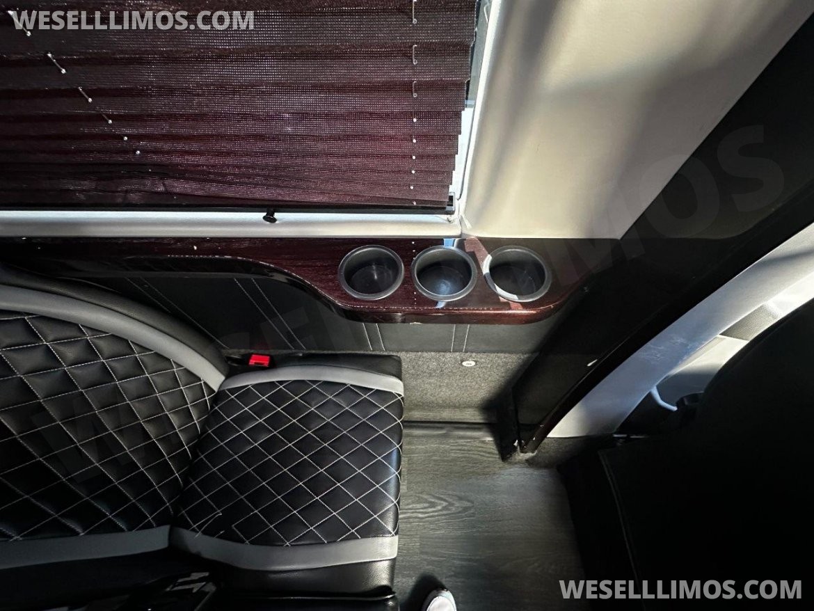 Sprinter for Sale in CARSON, CA - Photo 2
