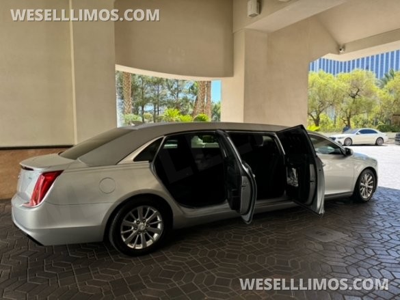 2018 Cadillac XTS Limousine for Sale in Las Vegas, NV - Photo 2