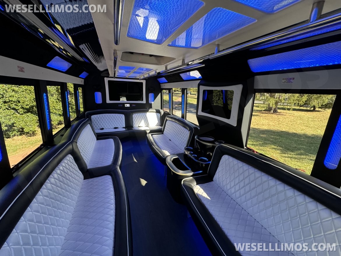 Limo Bus for Sale in Morganville, NJ - Photo 5