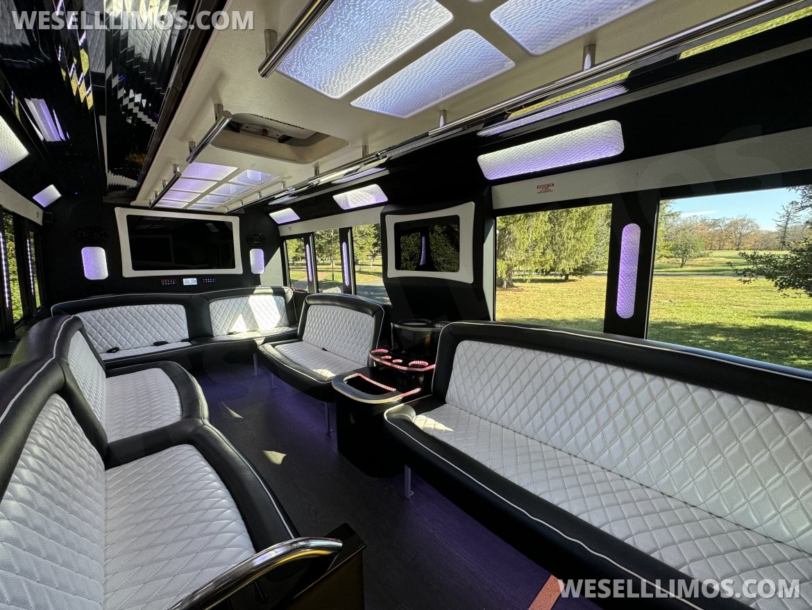 Limo Bus for Sale in Morganville, NJ - Photo 8