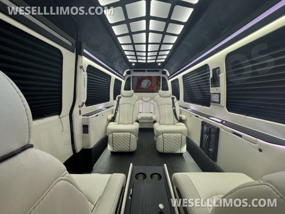 2020 Mercedes-Benz CEO Private Class Sprinter Sprinter for Sale in Springfield, MO - Photo 3