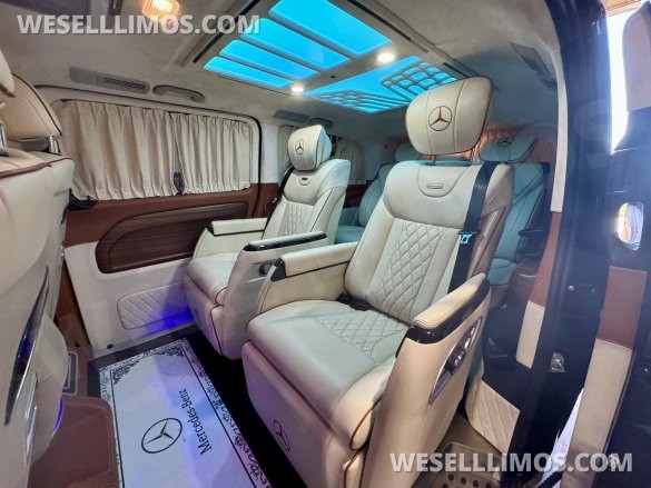 2020 Mercedes-Benz Metris CEO Sprinter for Sale in Sprinfield, MO - Main Photo