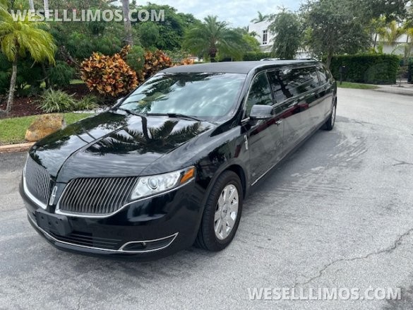 2015 Lincoln mkt SUV Stretch for Sale in Fort Lauderdale, FL - Main Photo