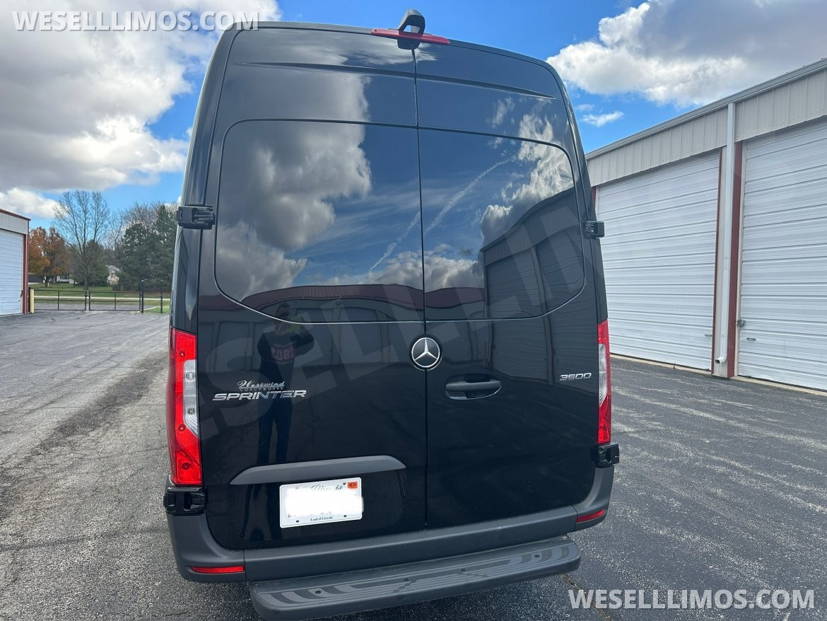 Sprinter for Sale in Machesney Park, IL - Photo 4