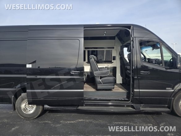 2024 Mercedes-Benz Sprinter Luxury Executive Sprinter for Sale in Troy, OH - Photo 3