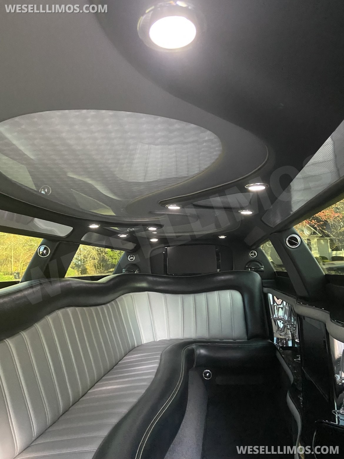 Limousine for Sale in Salisbury, NC - Photo 13