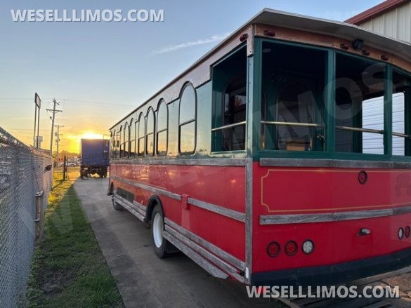 2014 Ford F-53 Trolley for Sale in Anaheim, CA - Photo 2