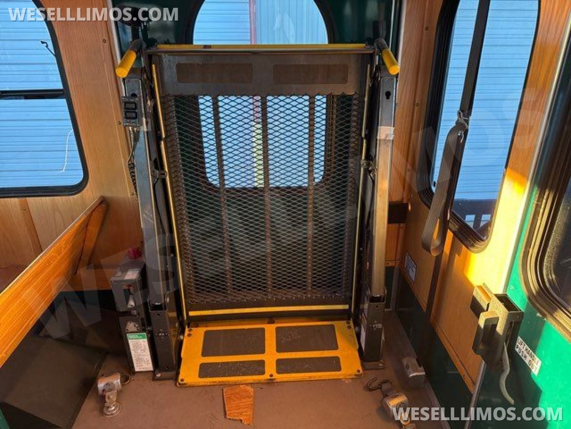 Trolley for Sale in Anaheim, CA - Photo 9