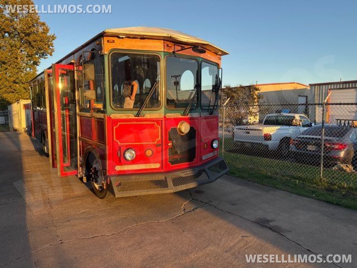 Trolley for Sale in Anaheim, CA - Photo 19