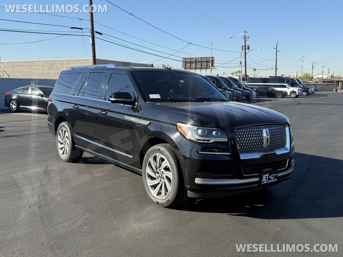SUV for Sale in Phoenix, AZ - Main Photo