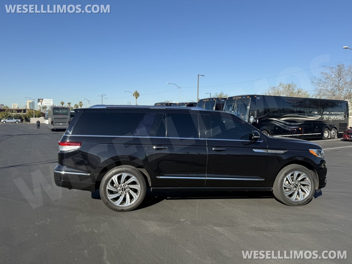 SUV for Sale in Phoenix, AZ - Photo 2