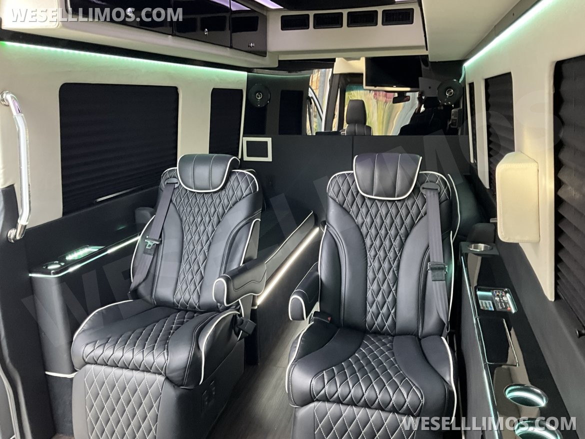 Limo Bus for Sale in Henderson, NV - Photo 13