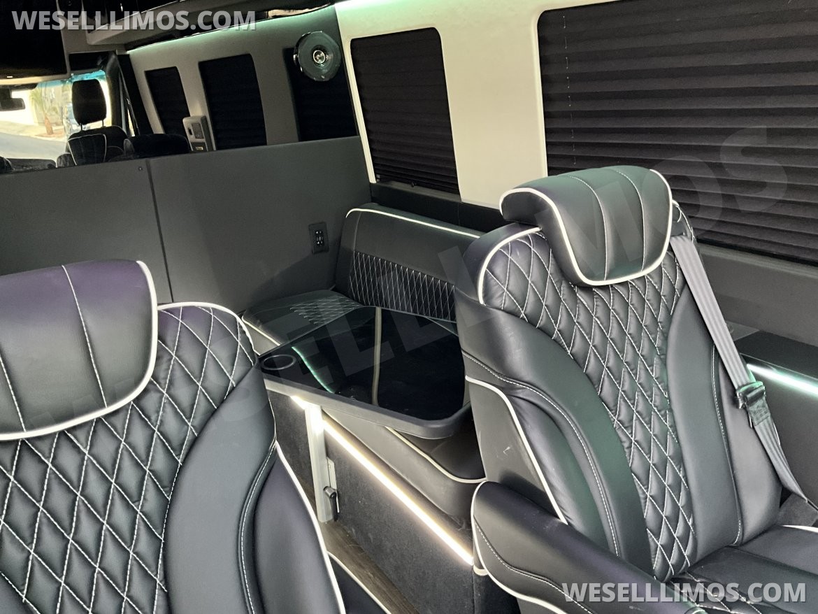 Limo Bus for Sale in Henderson, NV - Photo 10