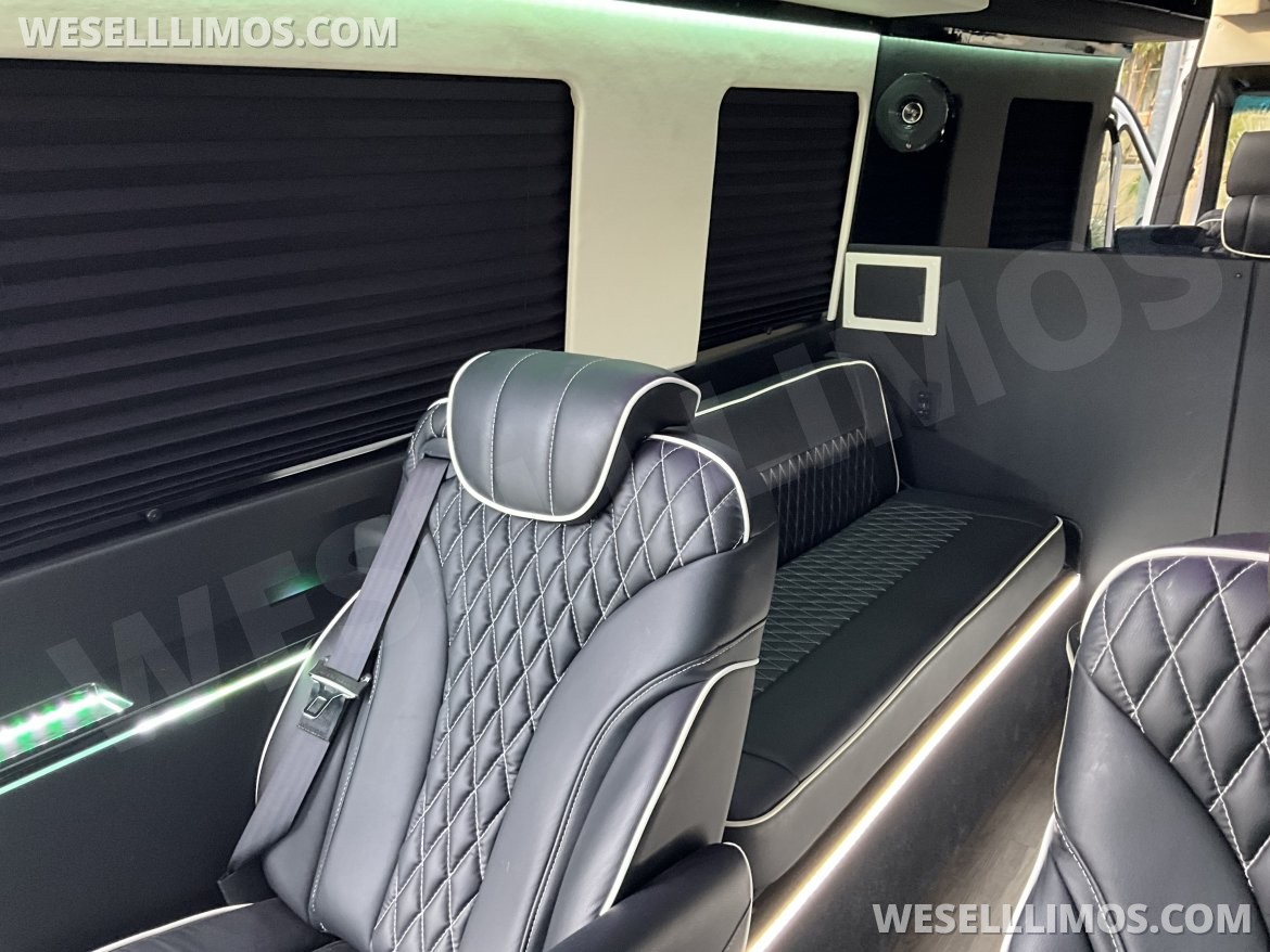 Limo Bus for Sale in Henderson, NV - Photo 15