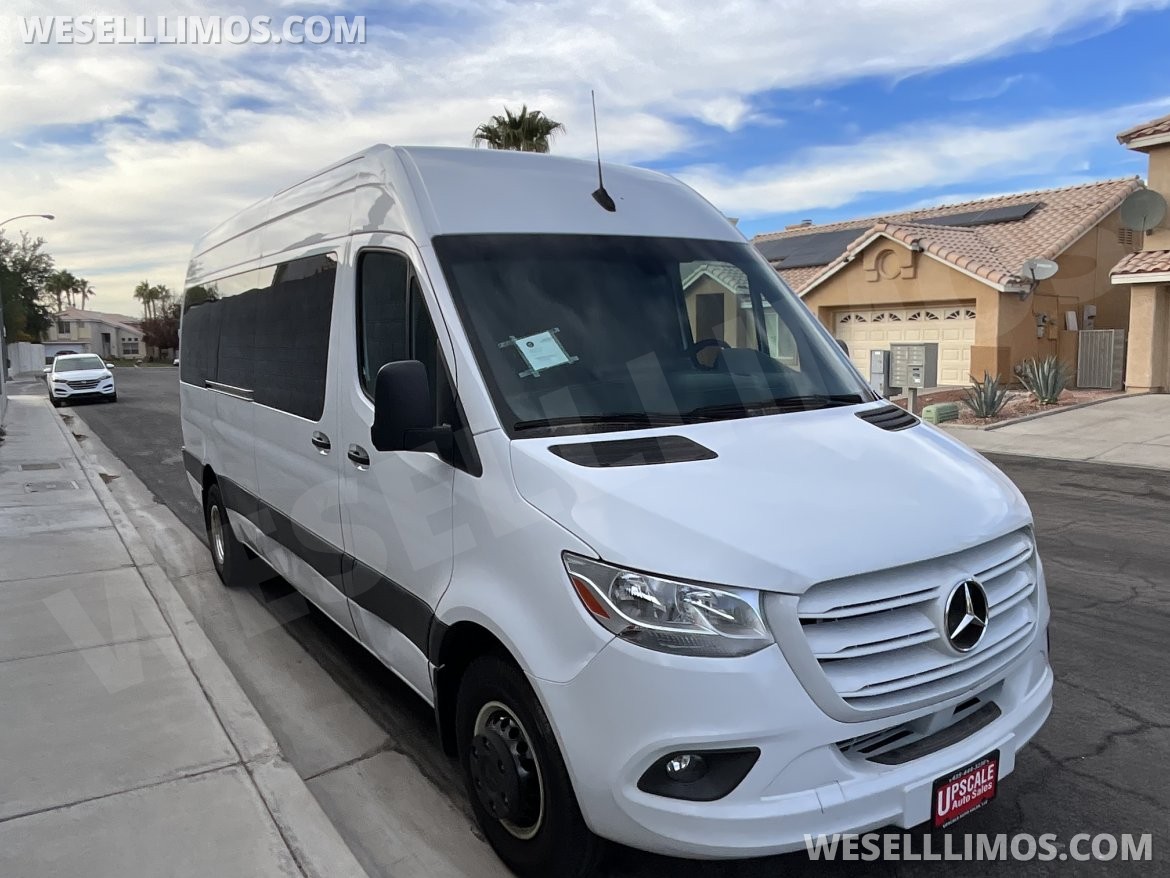Limo Bus for Sale in Henderson, NV - Photo 6
