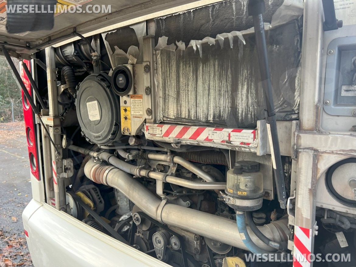 Motorcoach for Sale in Rockville, MD - Photo 8