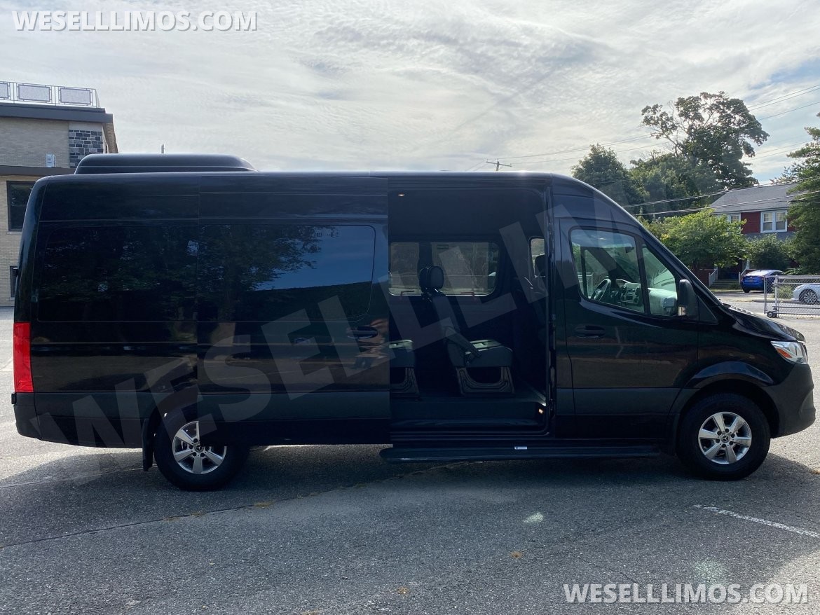 Sprinter for Sale in Baldwin, NY - Photo 25
