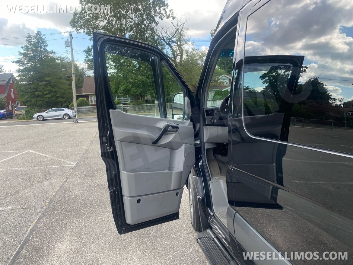 Sprinter for Sale in Baldwin, NY - Photo 15