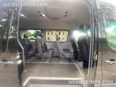 2017 Smartliner Mercedes-Benz Sprinter Sprinter - Sprinter for Sale in Baldwin, NY - Photo 27