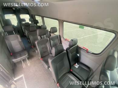 2017 Smartliner Mercedes-Benz Sprinter Sprinter - Sprinter for Sale in Baldwin, NY - Photo 29