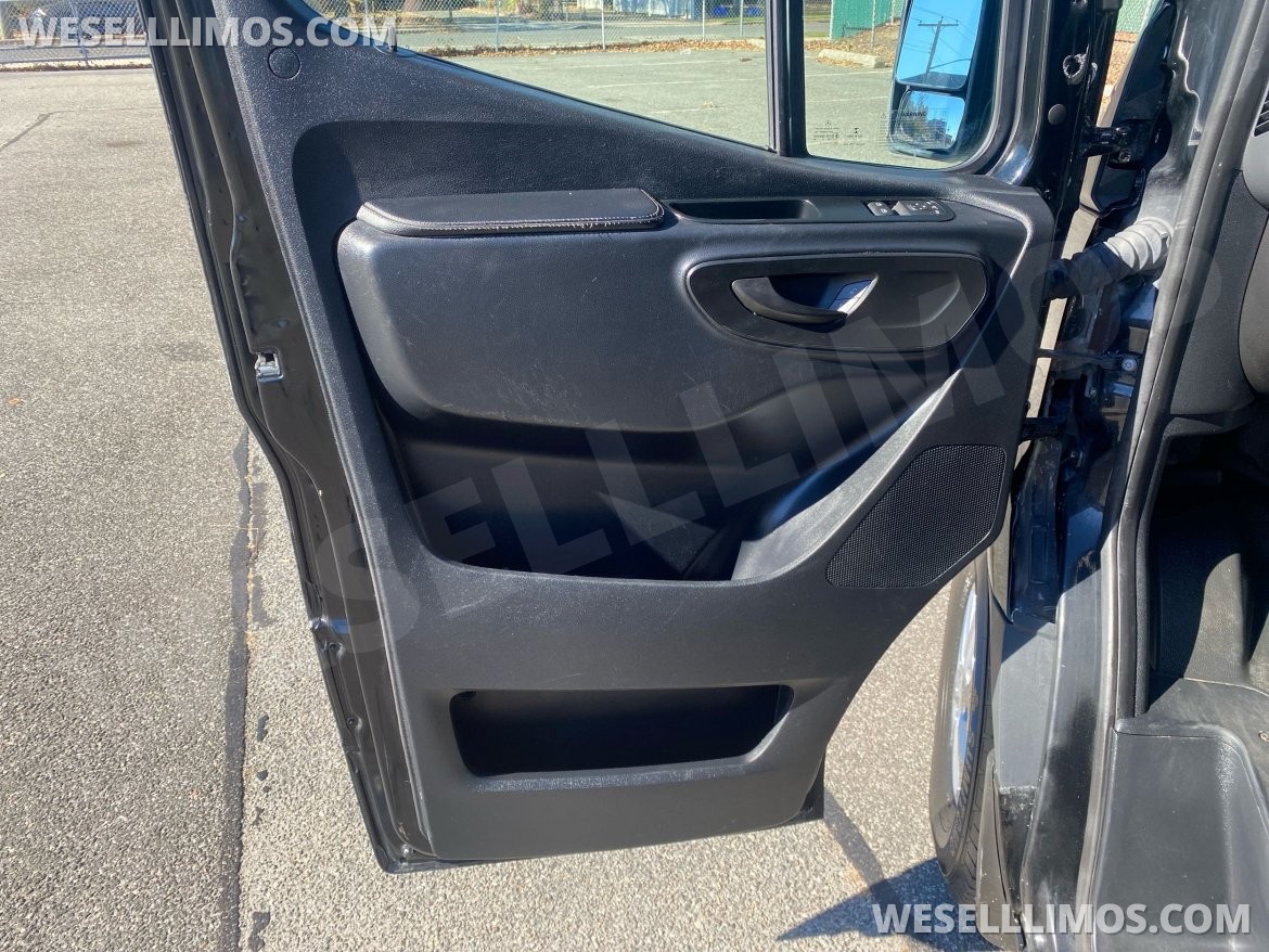 Sprinter for Sale in Baldwin, NY - Photo 14