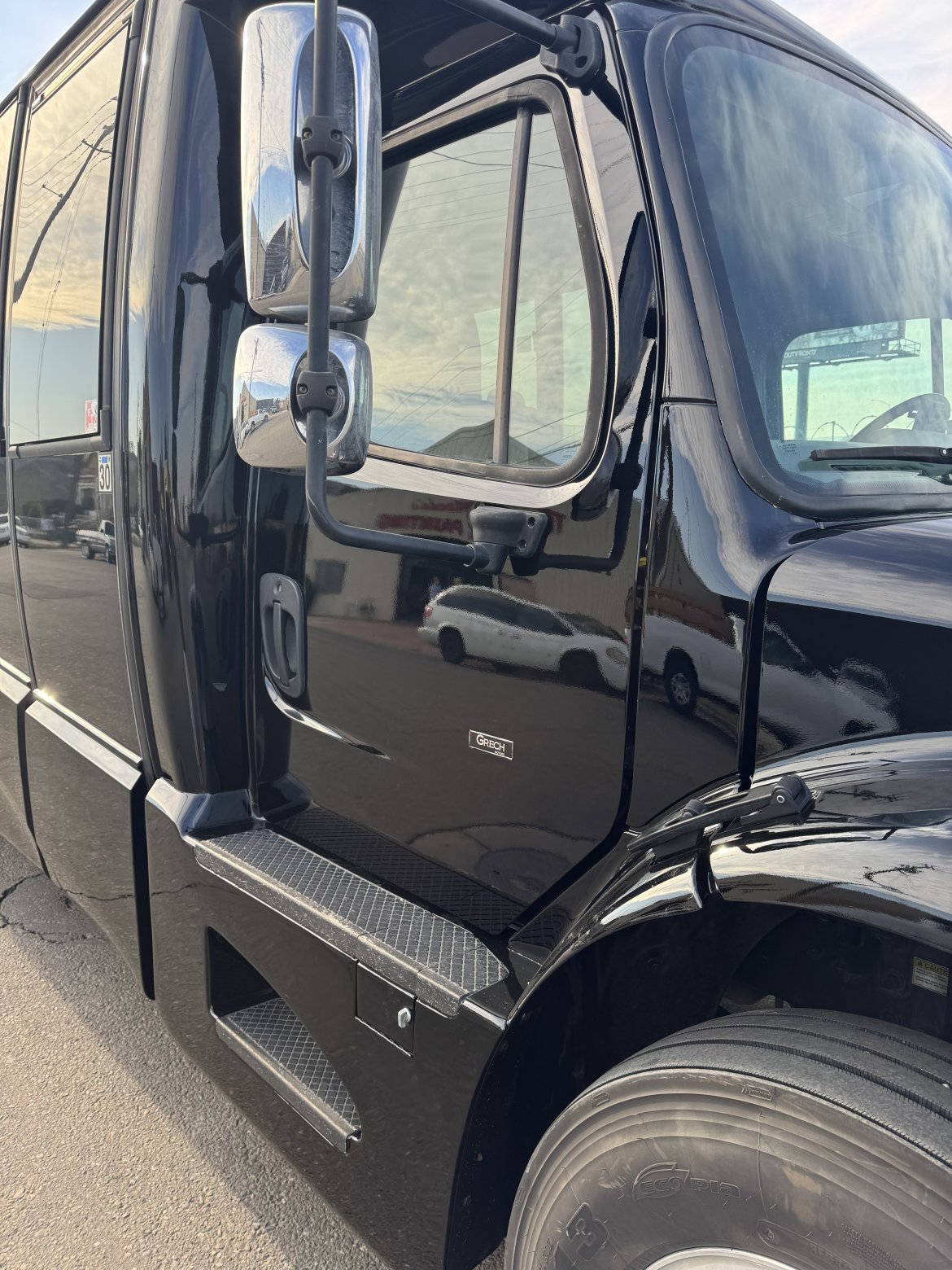 Shuttle Bus for Sale in Laguna Niguel, CA - Photo 6