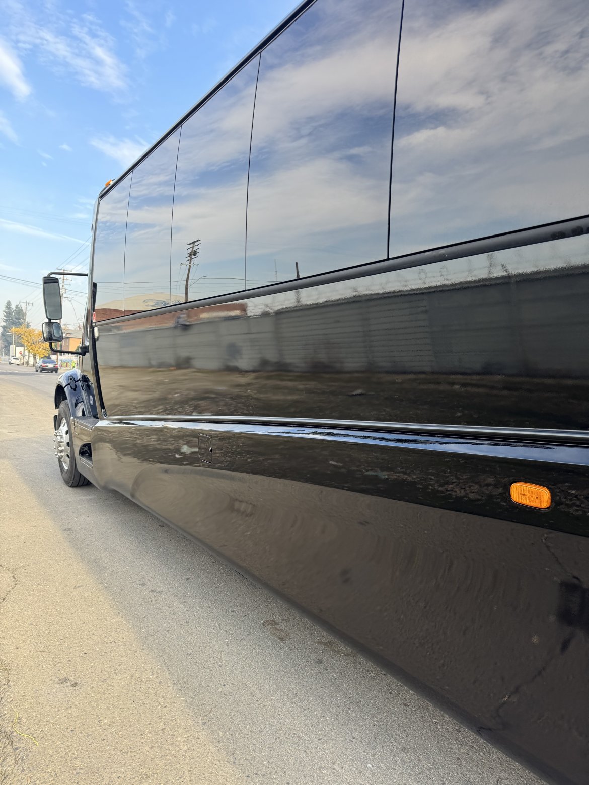 Shuttle Bus for Sale in Laguna Niguel, CA - Photo 11