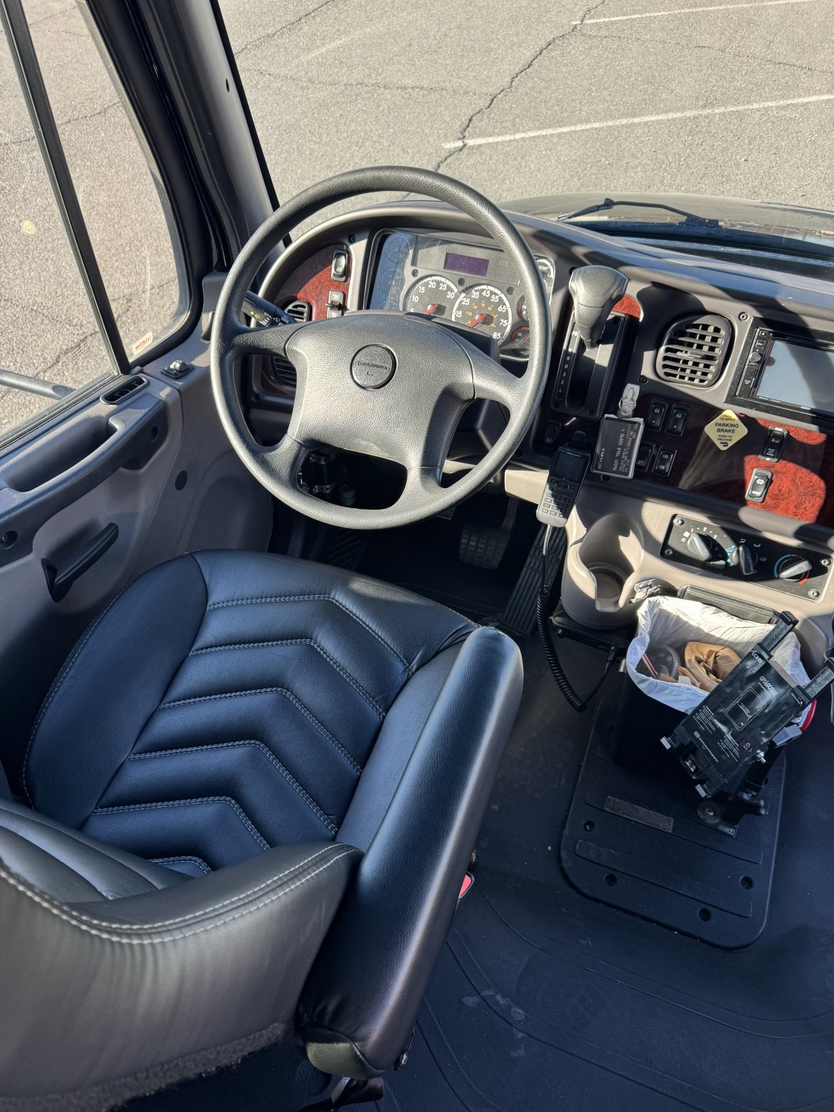 Shuttle Bus for Sale in Laguna Niguel, CA - Photo 15