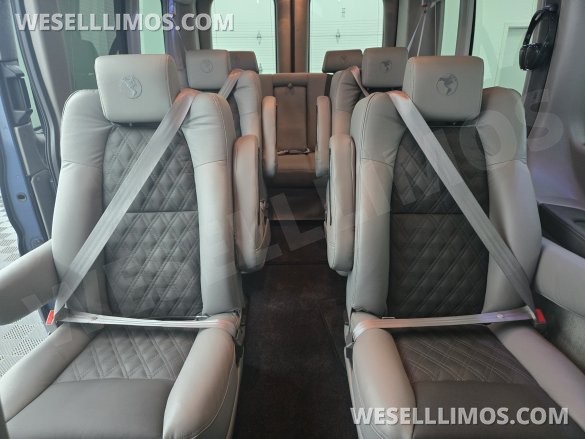 2024 Ford Limited SE 7 Passenger Sprinter for Sale in Troy, OH - Photo 3
