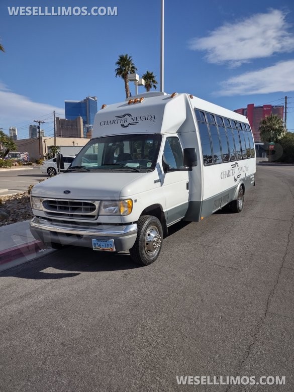 1998 Ford E 450 Shuttle Bus for Sale in Las Vegas, NV - Photo 2