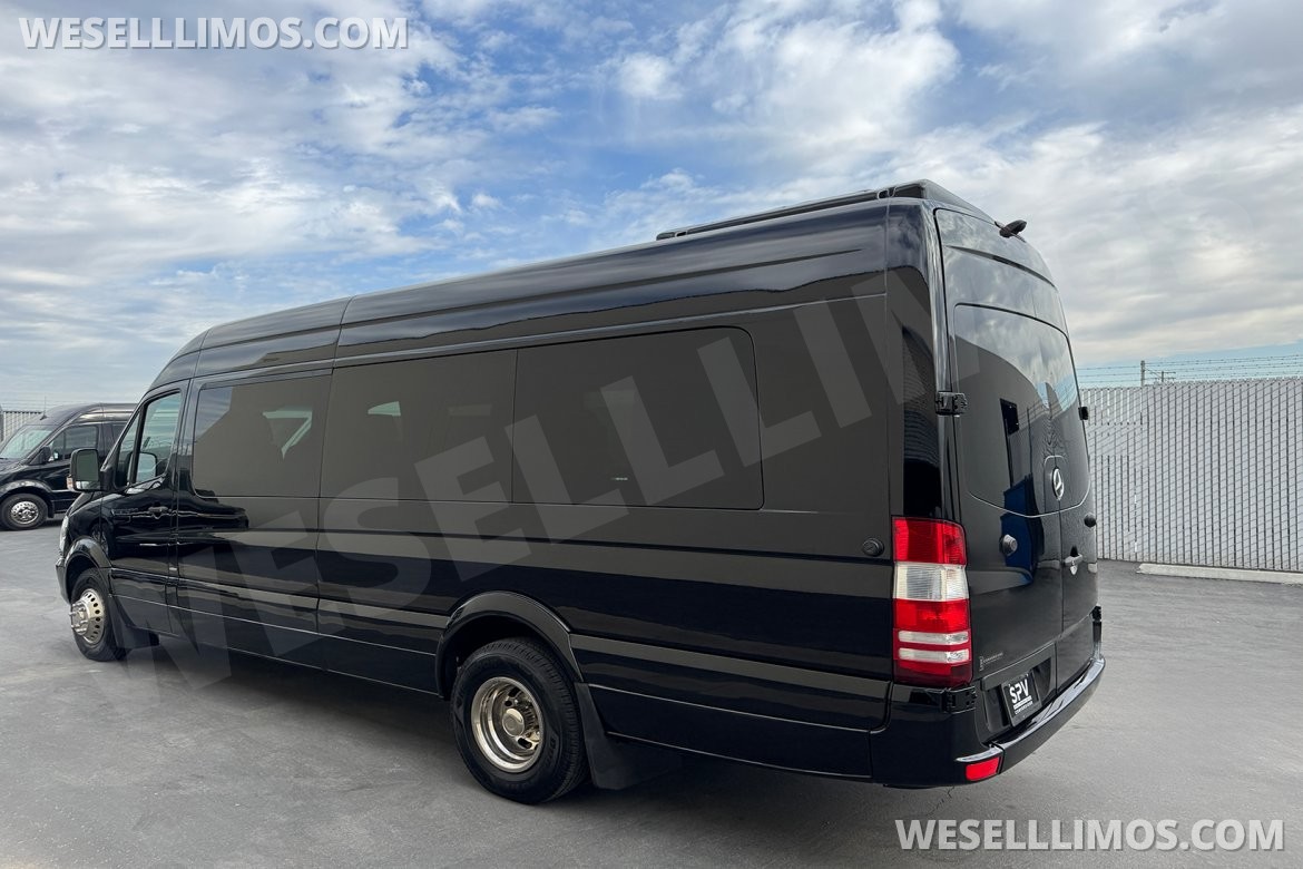 Executive Shuttle for Sale in Anaheim, CA - Photo 19