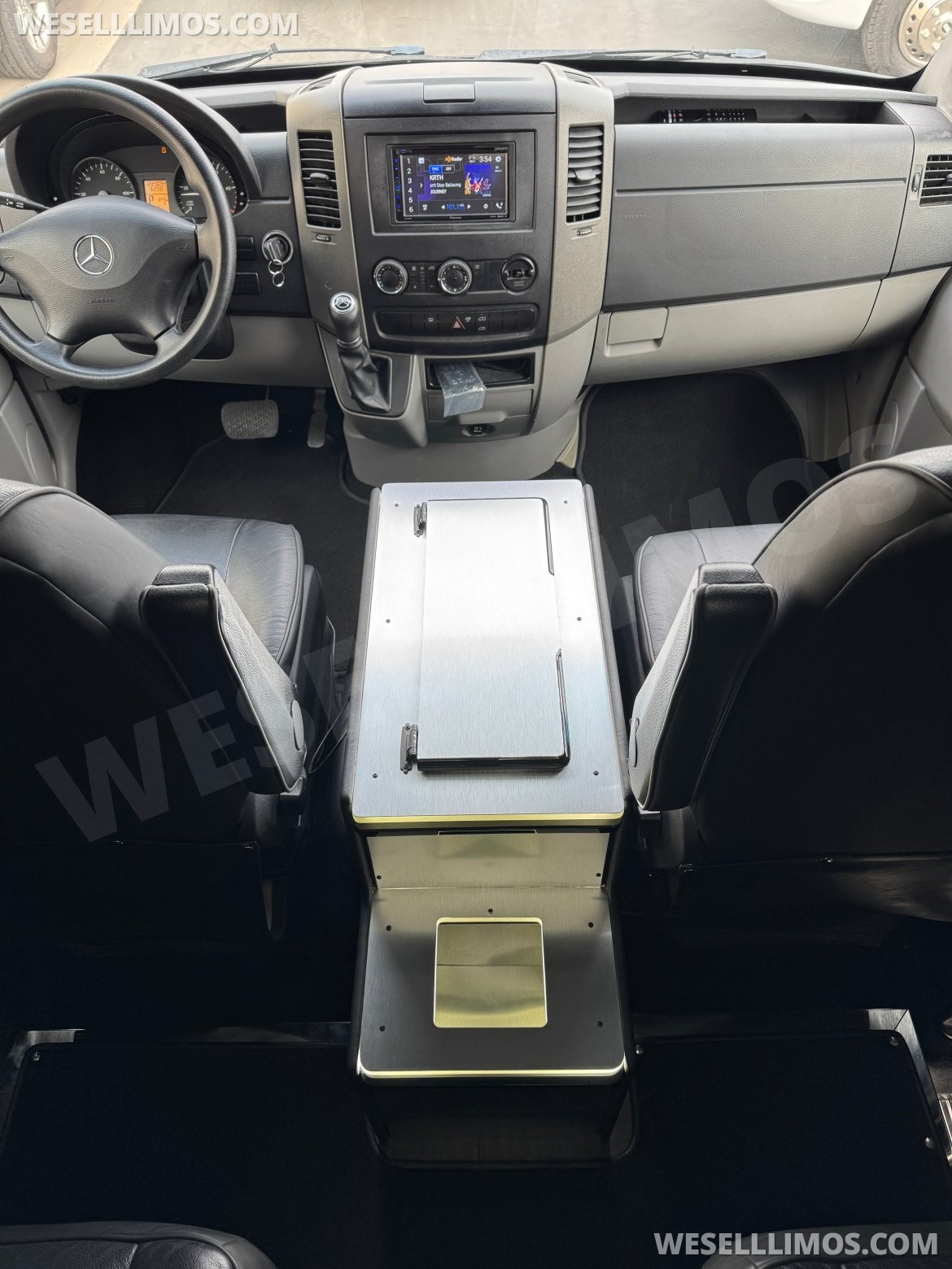 Executive Shuttle for Sale in Anaheim, CA - Photo 10
