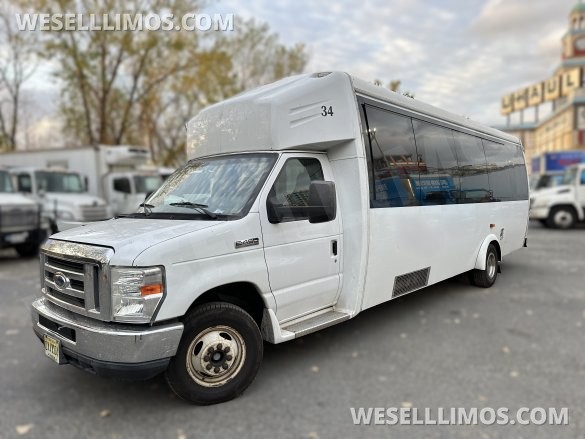 2014 Ford E-450 Shuttle Bus for Sale in Queens, NY - Main Photo