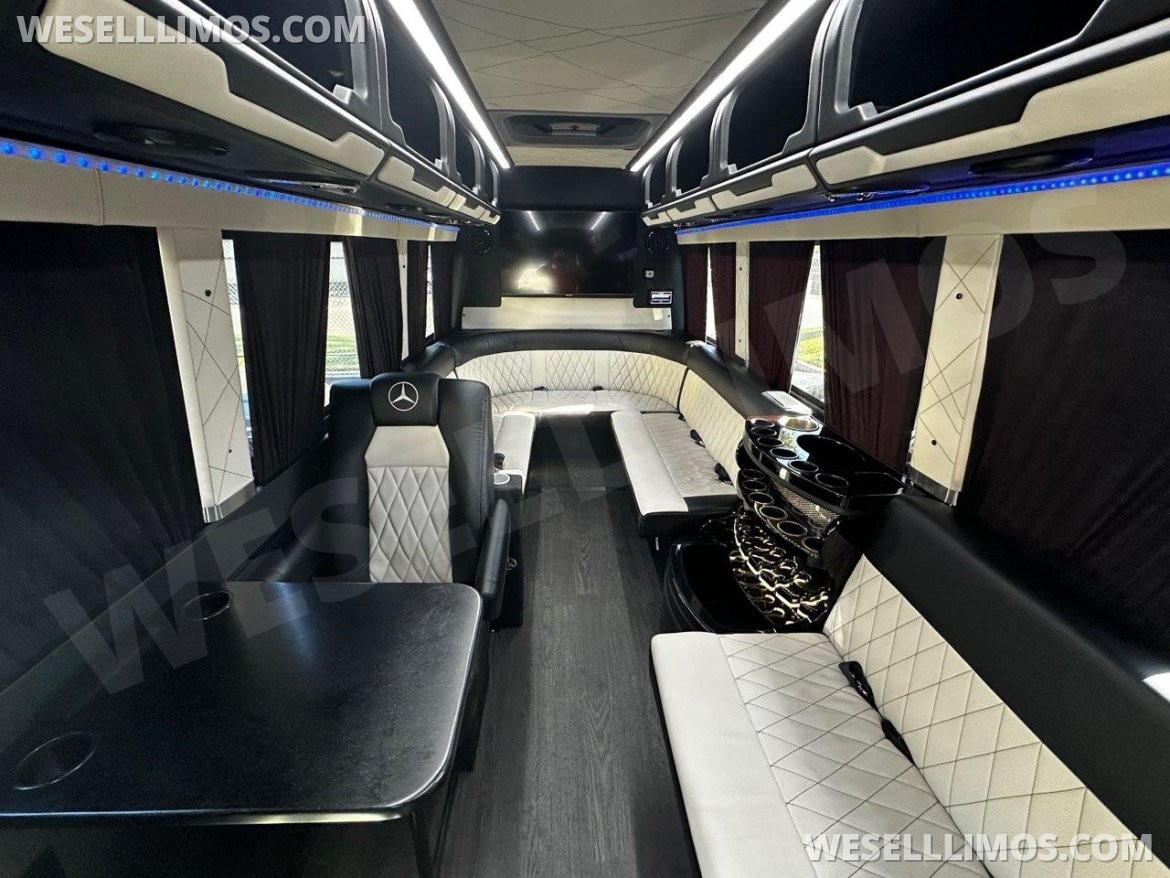 Sprinter for Sale in Carson, CA - Main Photo