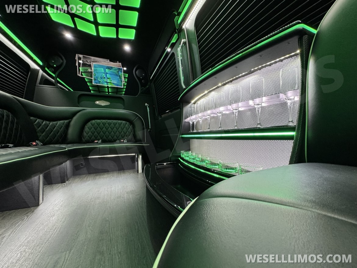 Sprinter for Sale in Springfield, MO - Photo 9